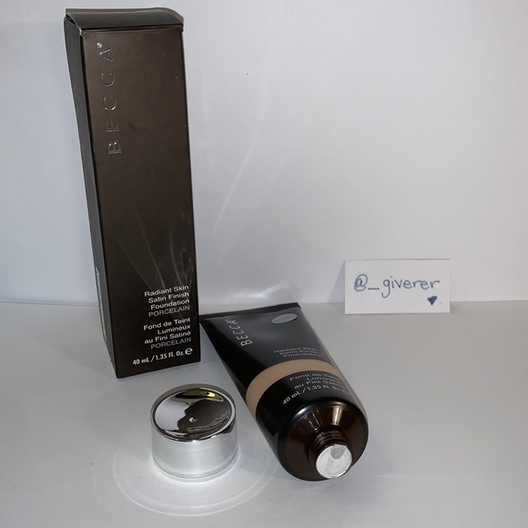 Becca Porcelain Radiant Skin Satin Finish Foundation NIB Sealed RARE - Picture 3 of 10